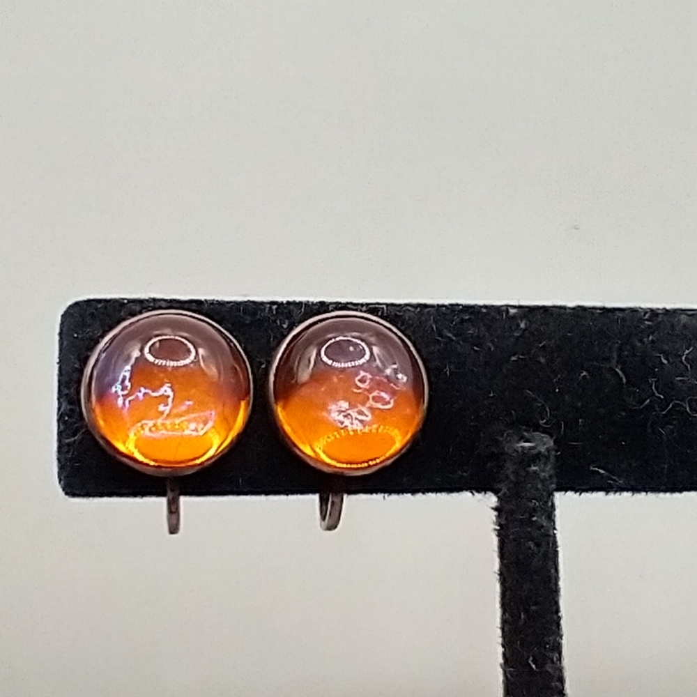 Vintage sterling dragons breath screw back earring